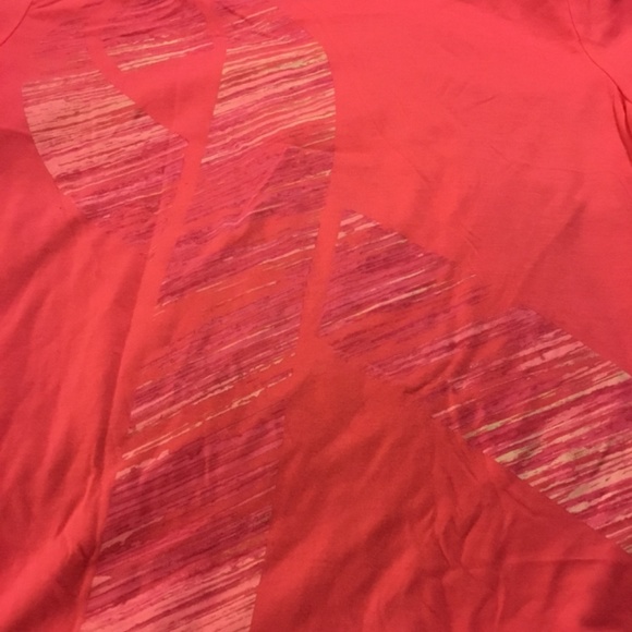 Under Armour heatgear tee - Picture 2 of 2